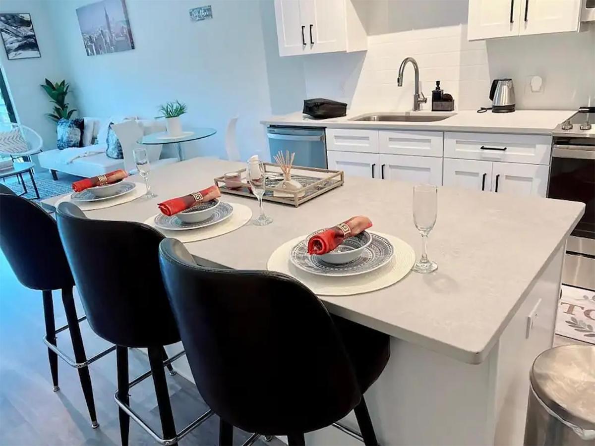 Lux Property Great For 1 To 8 Guests-Family Trip ,5Beds 2Rooms Staycation With Gym And Ev, Proximity To Downtown And Beaches West Palm Beach Ngoại thất bức ảnh