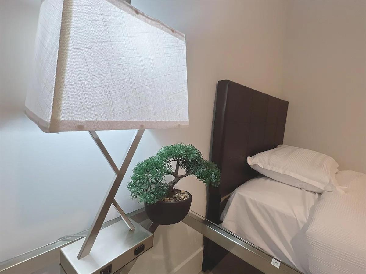 Lux Property Great For 1 To 8 Guests-Family Trip ,5Beds 2Rooms Staycation With Gym And Ev, Proximity To Downtown And Beaches West Palm Beach Ngoại thất bức ảnh