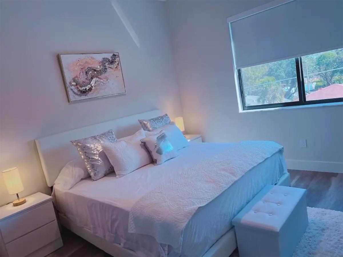 Lux Property Great For 1 To 8 Guests-Family Trip ,5Beds 2Rooms Staycation With Gym And Ev, Proximity To Downtown And Beaches West Palm Beach Ngoại thất bức ảnh