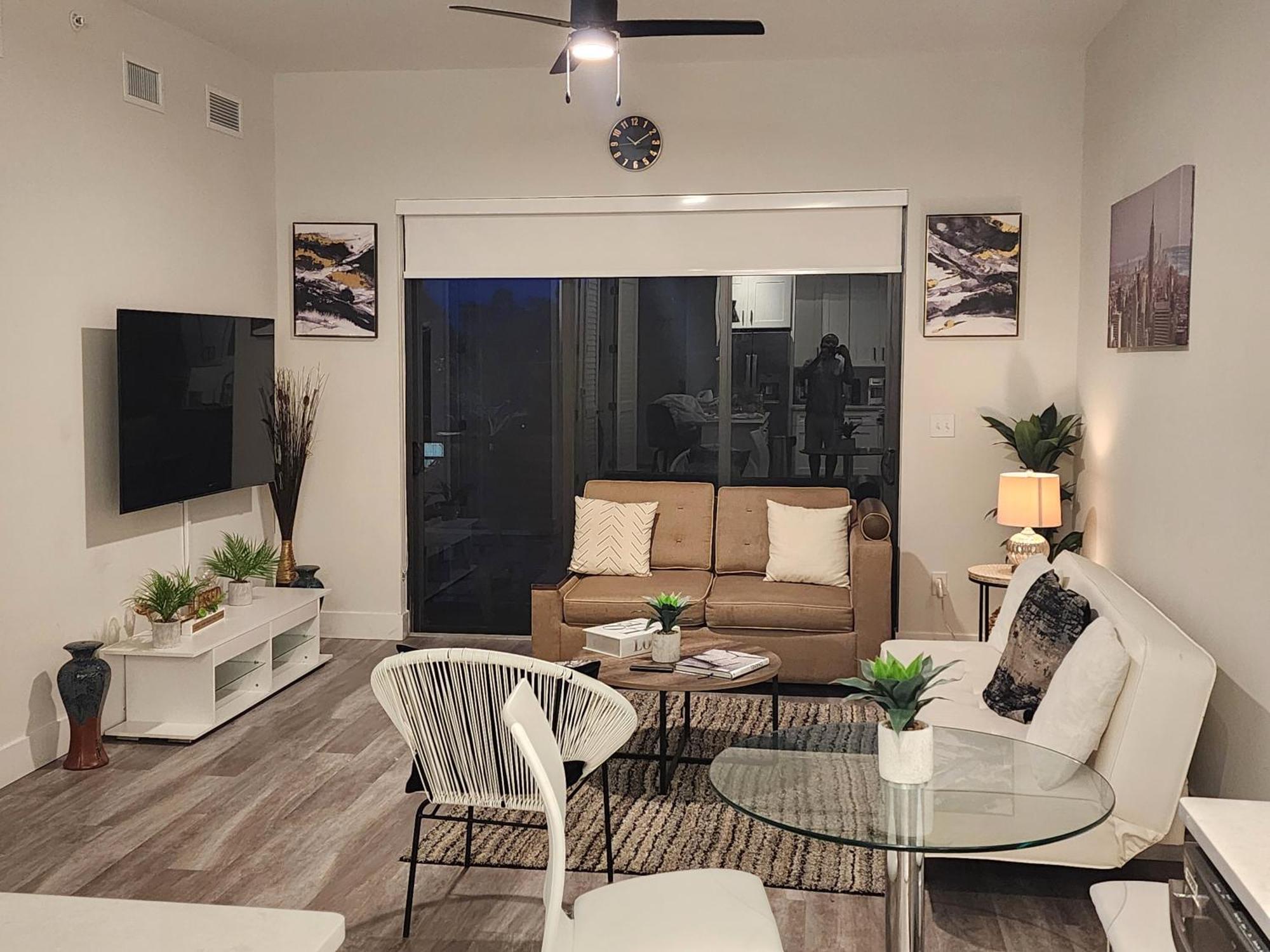 Lux Property Great For 1 To 8 Guests-Family Trip ,5Beds 2Rooms Staycation With Gym And Ev, Proximity To Downtown And Beaches West Palm Beach Ngoại thất bức ảnh